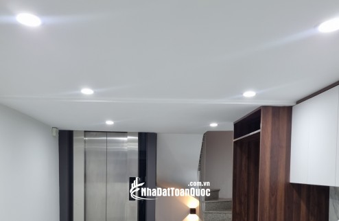 Cần bán nhà Trung Liệt 27m 6 tầng thang máy, hơn 10 tỷ
